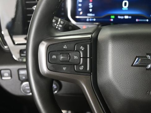 Used 2025 Chevrolet Silverado 2500 ZR2 w/ Technology Package image 37