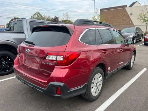 Used 2019 Subaru Outback 2.5i Premium AWD/4WD image 5