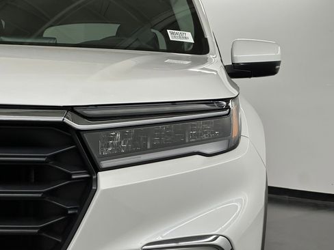 New 2025 Honda Pilot EX-L image 11