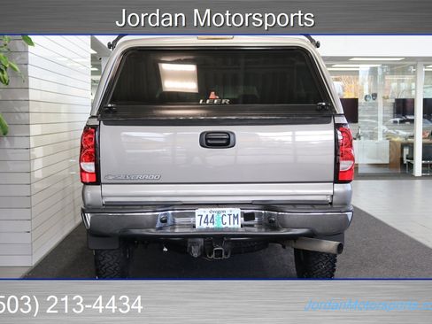 Used 2007 Chevrolet Silverado 3500 LT w/ Heavy-Duty Power Package image 9