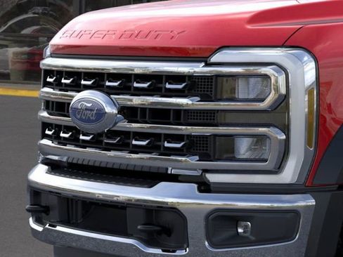 New 2026 Ford F450 Lariat image 17