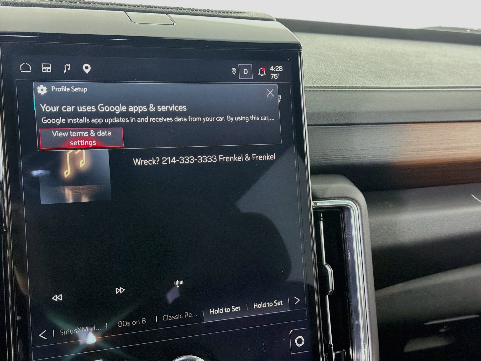Used 2025 GMC Yukon Denali RWD image 19