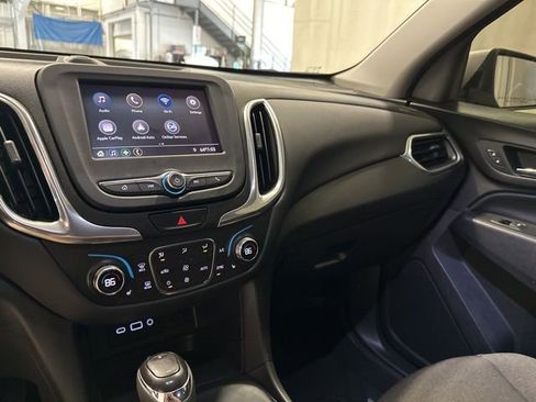 Used 2021 Chevrolet Equinox LT image 20