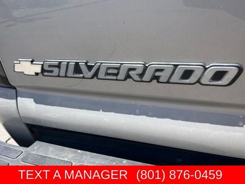 Used 2006 Chevrolet Silverado 2500 LT w/ Heavy-Duty Power Package AWD/4WD image 12