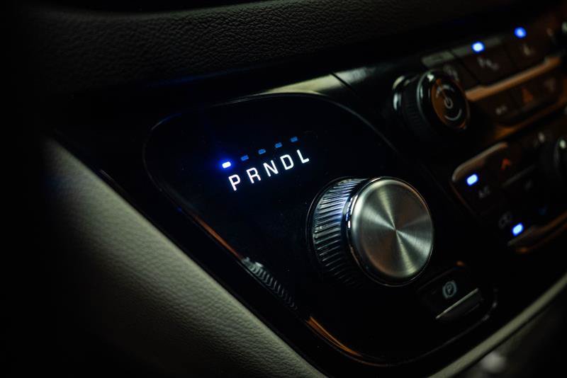Used 2024 Chrysler Pacifica Touring-L FWD image 18