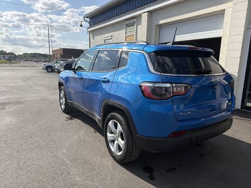Used 2021 Jeep Compass Latitude AWD/4WD image 7
