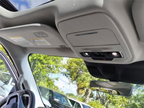 New 2026 Lincoln Navigator L Reserve AWD/4WD image 30