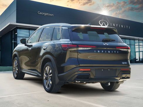 Certified 2025 INFINITI QX60 Luxe image 7