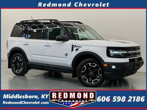 Used 2023 Ford Bronco Sport Outer Banks w/ Tech Package AWD/4WD image 1