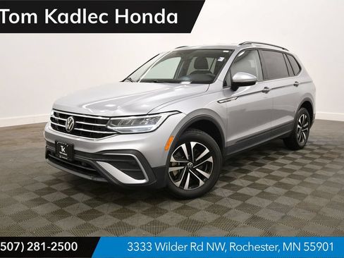 Used 2023 Volkswagen Tiguan S AWD/4WD image 1