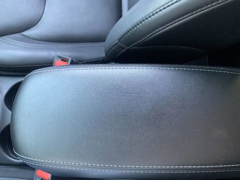 Used 2021 Jeep Cherokee Latitude Lux w/ Sun & Sound Group image 34