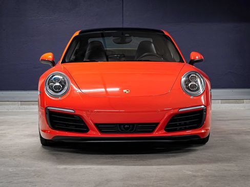 Used 2017 Porsche 911 Carrera S RWD image 5
