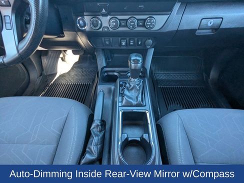 Used 2019 Toyota Tacoma TRD Sport image 22