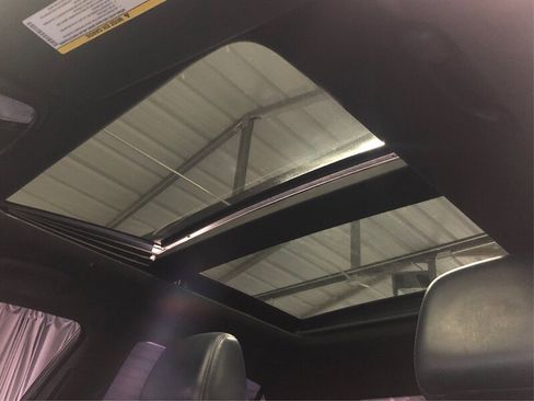 Used 2014 Chrysler 300 S image 12