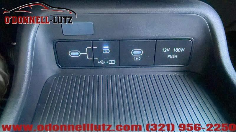 Used 2025 Hyundai Kona SE FWD image 23