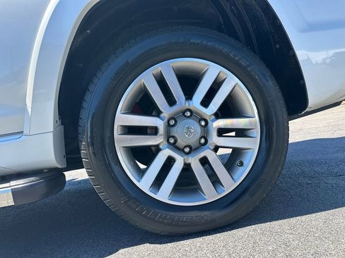 Used 2013 Toyota 4Runner Limited RWD image 20