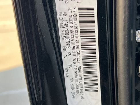 Used 2018 Jeep Cherokee Limited image 32