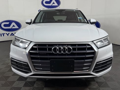 Used 2019 Audi Q5 Premium Plus image 2