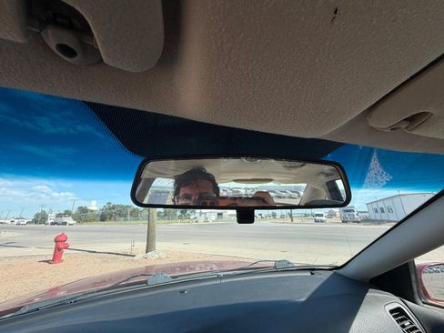 Used 2003 Saturn L-Series L200 FWD image 35