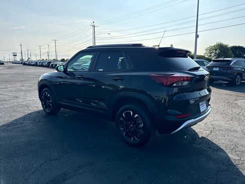 Certified 2023 Chevrolet TrailBlazer LT FWD image 3