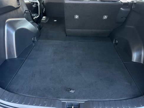 Used 2025 Toyota RAV4 XLE FWD image 14