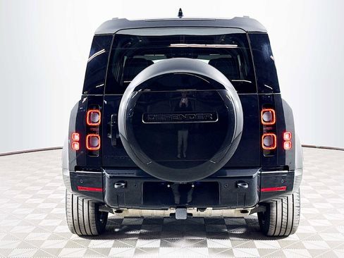 Used 2024 Land Rover Defender 110 X AWD/4WD image 6