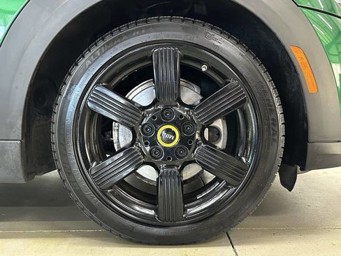 Used 2022 MINI Cooper SE image 32