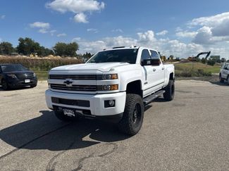 Used 2016 Chevrolet Silverado 2500 High Country w/ High Country Premium Package AWD/4WD video 1