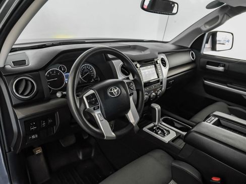 Used 2016 Toyota Tundra SR5 w/ SR5 Upgrade Package RWD image 2