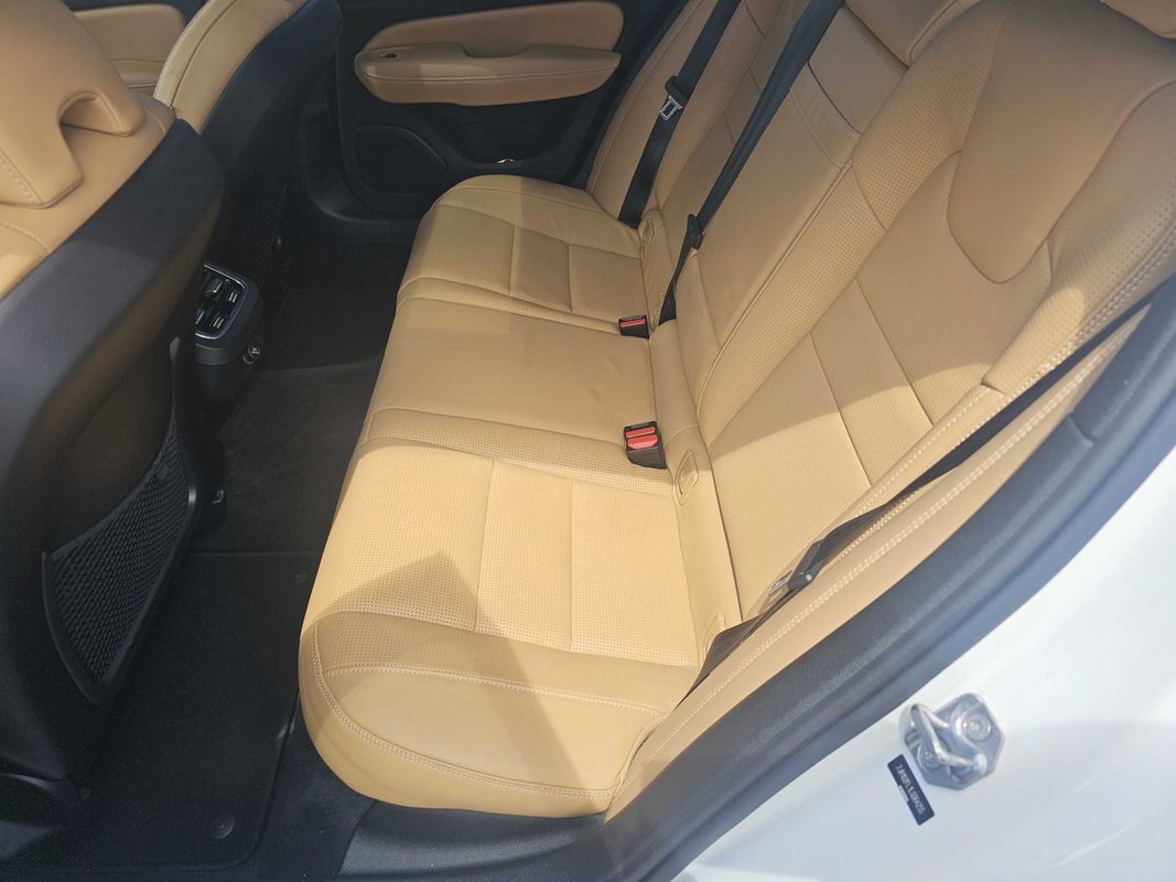 Used 2020 Volvo S60 T5 Inscription FWD image 16
