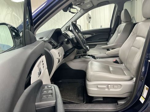 Used 2016 Honda Pilot Elite image 21