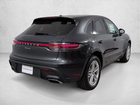New 2026 Porsche Macan image 9