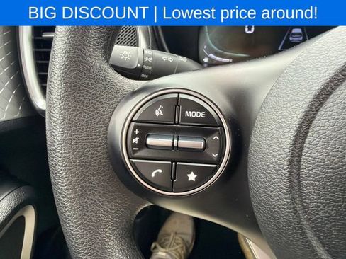 Used 2024 Kia Soul LX w/ Option Group 015 FWD image 27