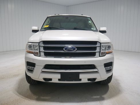 Used 2017 Ford Expedition Limited w/ Equipment Group 301A image 2