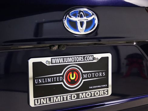 Used 2021 Toyota Highlander Platinum image 14