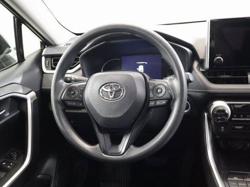 Certified 2023 Toyota RAV4 XLE FWD image 15