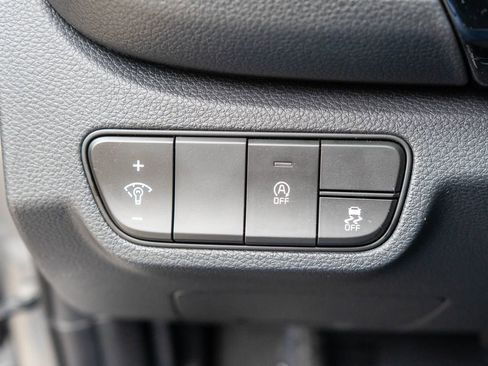 New 2026 Kia Seltos S AWD/4WD image 17