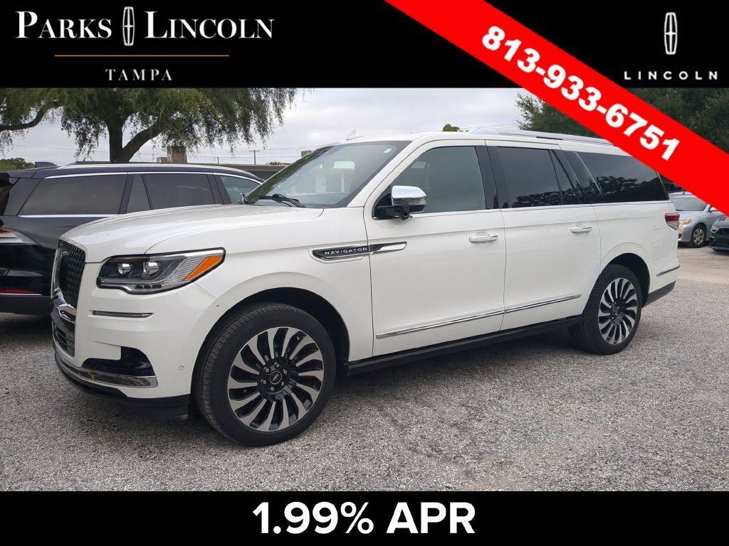 Used 2022 Lincoln Navigator L Black Label AWD/4WD image 8
