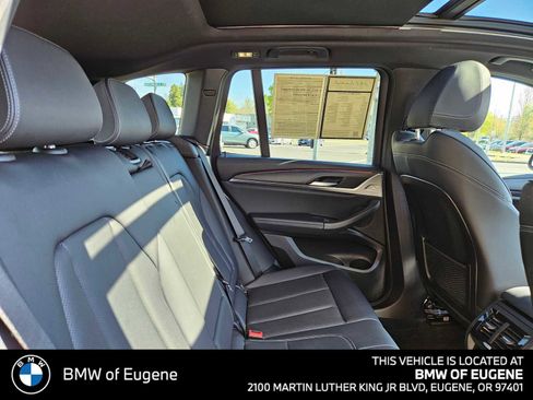 Used 2024 BMW X3 xDrive30i AWD/4WD image 15