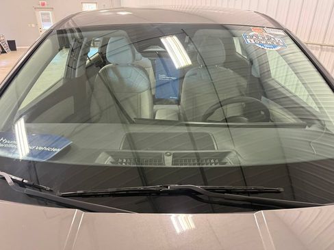 Certified 2025 Hyundai Tucson SE AWD/4WD image 15