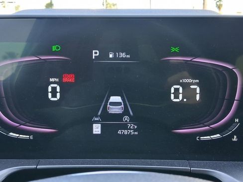 Used 2024 Kia Telluride S w/ S Sunroof Package image 6