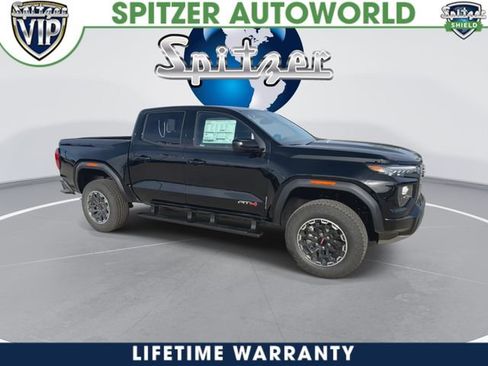 New 2026 GMC Canyon AT4 w/ AT4 Premium Package image 2