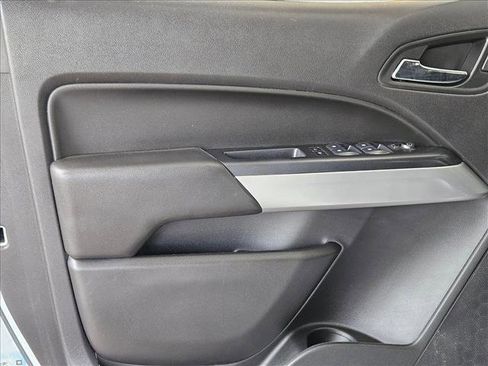 Used 2019 Chevrolet Colorado ZR2 image 10