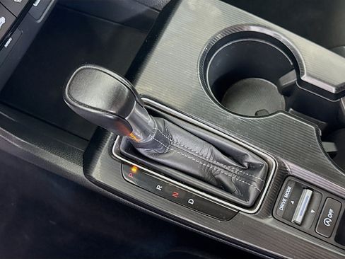 Used 2023 Honda Civic Sport image 20
