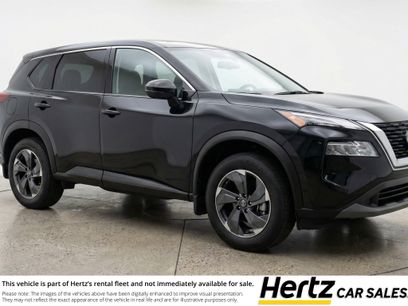 Used 2025 Nissan Rogue SV
