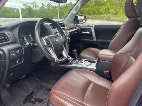 Used 2019 Toyota 4Runner Limited w/ Wilderness Package AWD/4WD image 18