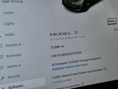 Used 2019 Tesla Model 3 Standard Range RWD image 8