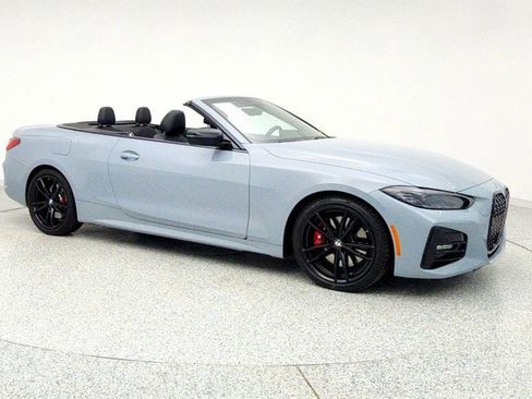Used 2023 BMW 430i Convertible w/ M Sport Package image 3