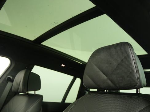 Used 2026 BMW X7 xDrive40i w/ M Sport Package image 12