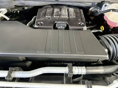 Used 2023 Chevrolet Silverado 1500 Custom RWD image 9